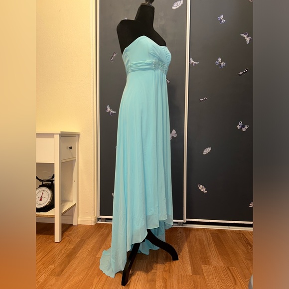 David’s Bridal Strapless Chiffon High Low Dress Size 4 Women’s Blue Beaded - Picture 2 of 13